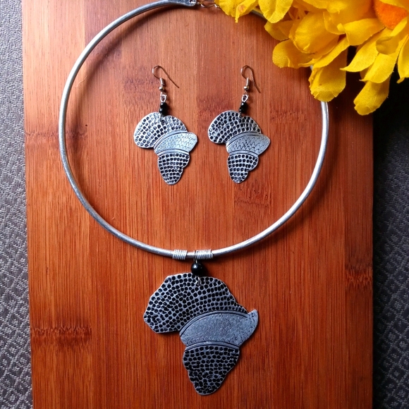 2PC Beautiful Metal African Choker & Earrings S - Picture 2 of 7